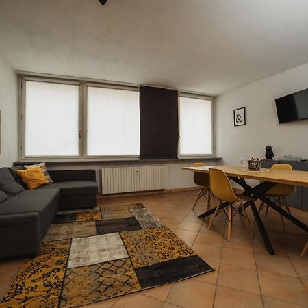 Vevey 5 By Hili Apartment Aosta Bagian luar foto